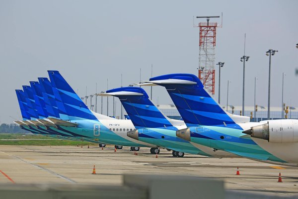 Quelle croisière permet de participer à des expéditions pour observer les ours polaires en Arctique?